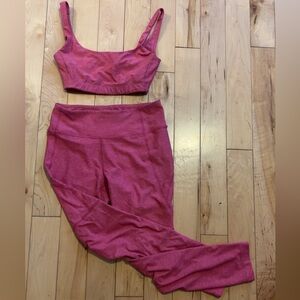 MAGENTA OUTDOOR VOICES SET